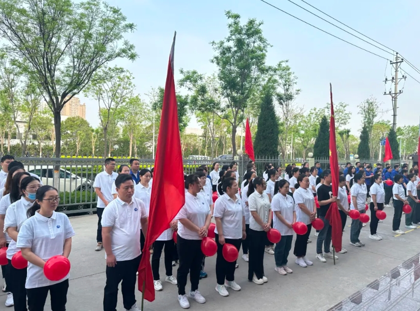 春暖花開(kāi) 活力盛宴——海華集團(tuán)趣味運(yùn)動(dòng)會(huì)落幕